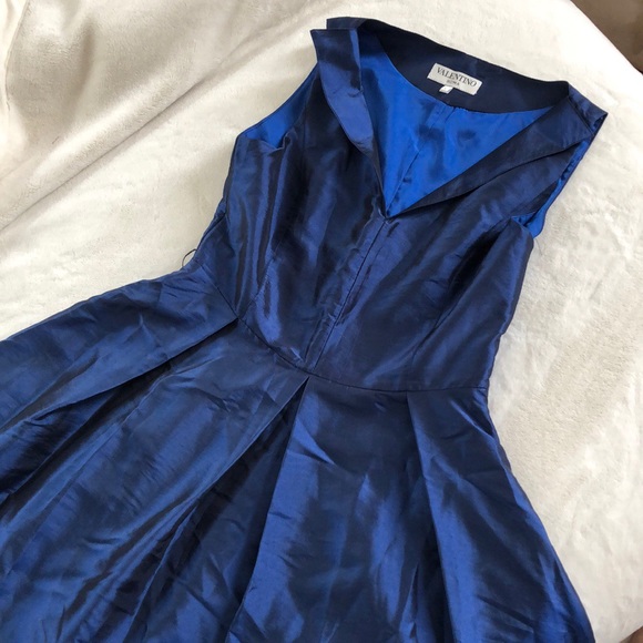 Valentino Roma Dress - Picture 2 of 7